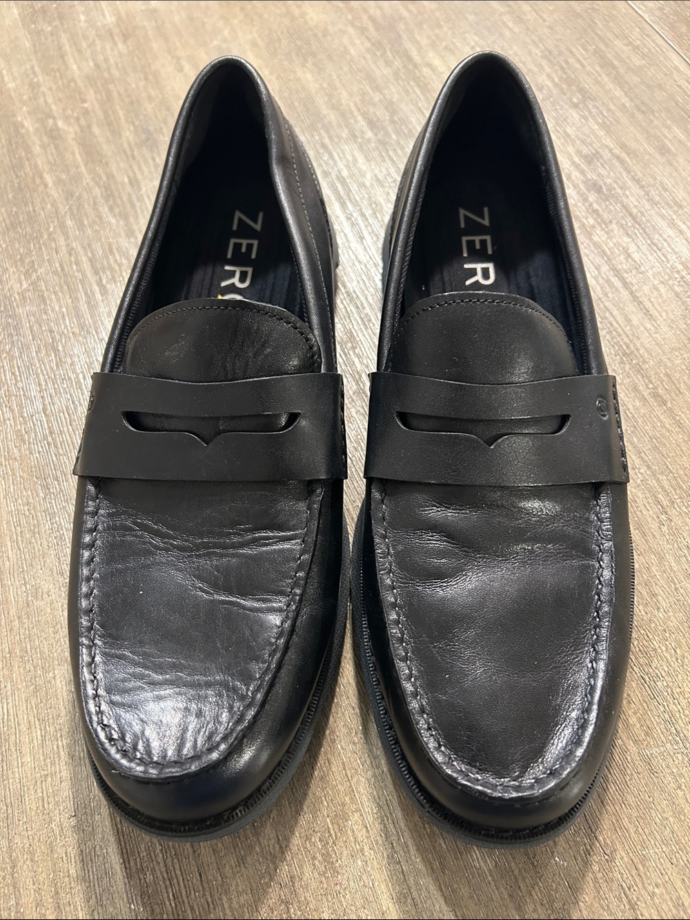 Men's A ZERØGRAND Penny Loafers, Like New, Sz. 10.5.